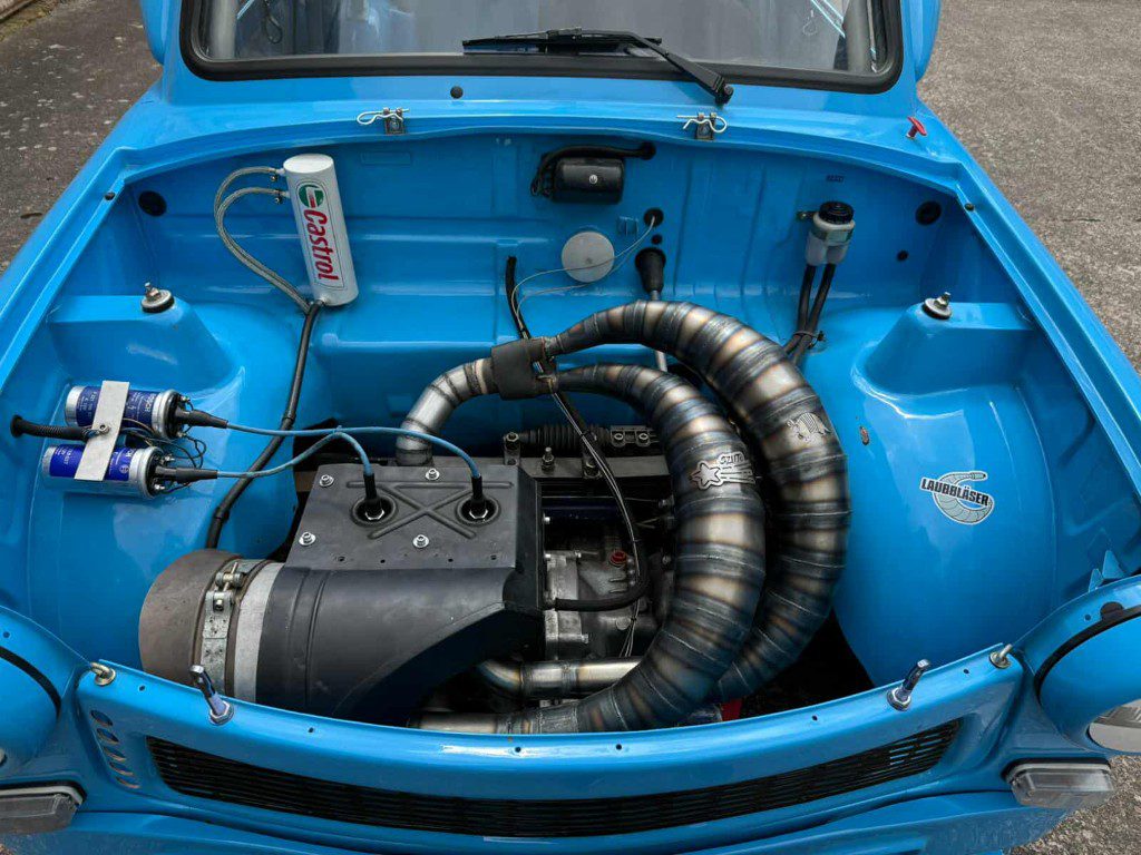 Trabant 601 – podwójny sportowy układ wydechowy Armadillo - obrazek 2